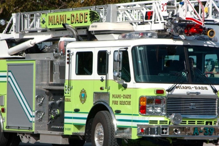 Haulover Sandbar Chaos As Possible Boat Blast Injures Several