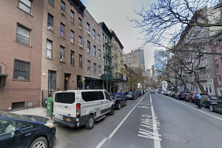 Hell's Kitchen Lifers Battle Tourist Hotel Takeover Near Times Square