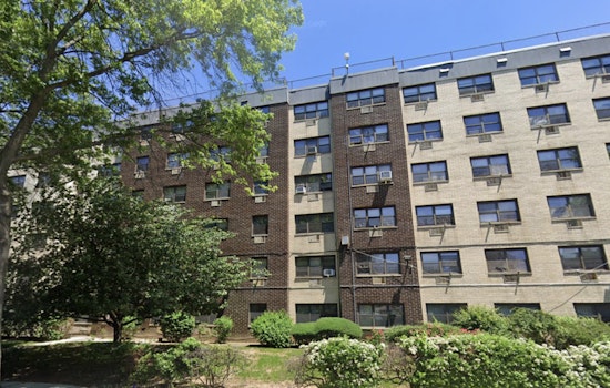Hempstead Tenants Say Mold-Plagued High-Rise Feels Like ‘Hell’ At Home