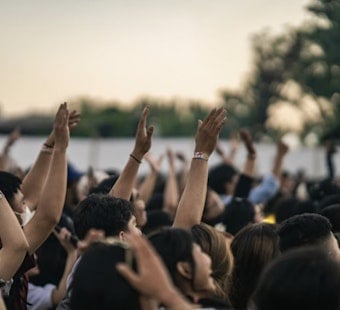Hill Country Faithful Flock Back As Kerrville Folk Fest Hits 54th Year