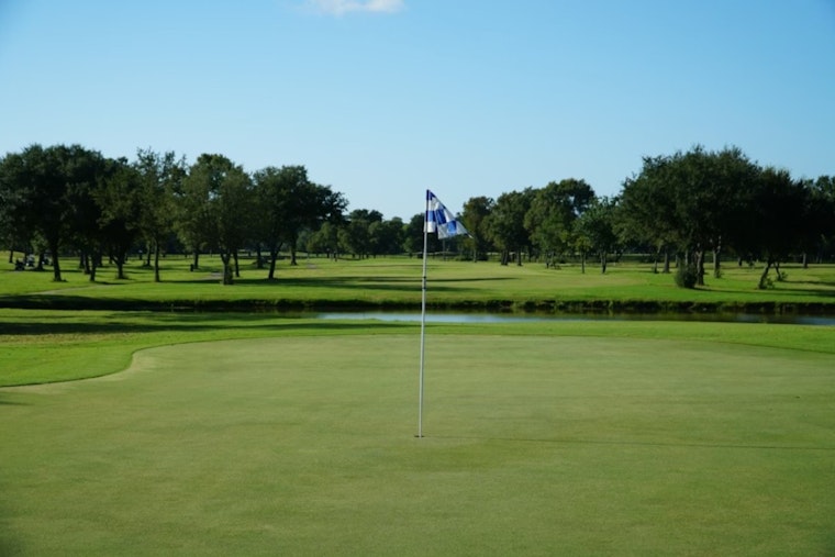 Hillsborough Deputy’s Golf Texts Kick Up Ethics Dust-Up