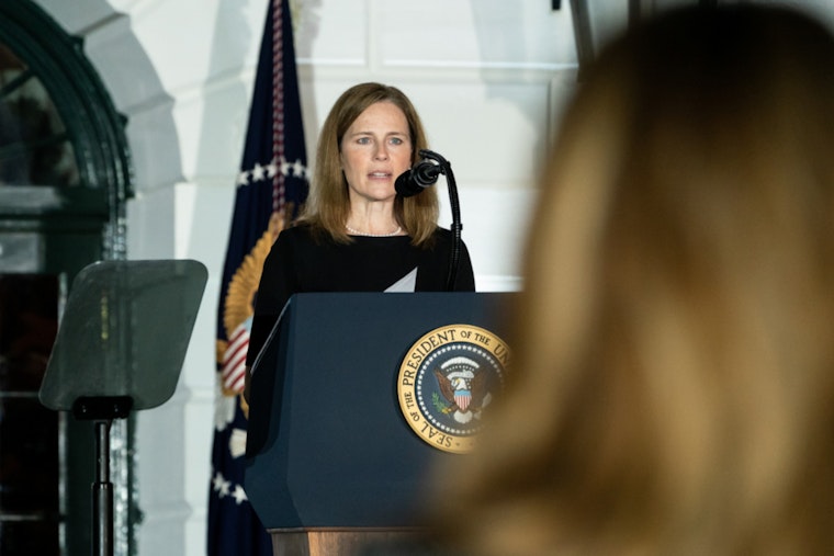 Hoax Gunfire Call Sends Cops Racing to Amy Coney Barrett’s Fairfax Home