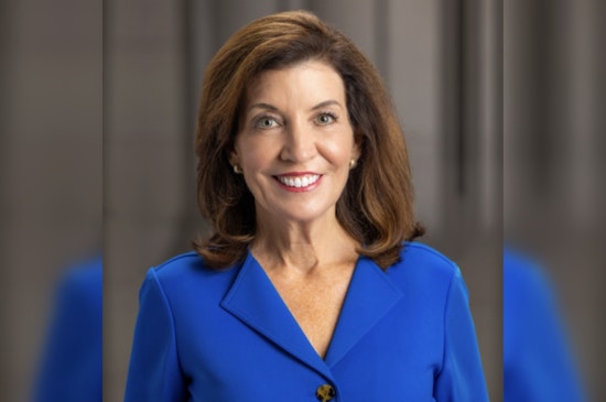 Hochul Inks Five-Year Pay Deal Covering 55,000 State Workers
