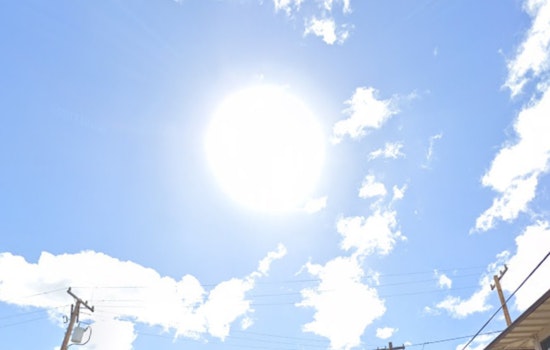 Honolulu Wakes To Warm Trades And Hit-Or-Miss Showers
