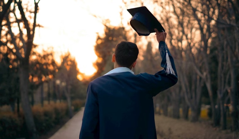 Houston Grads Hit Hiring Wall As Job Market Tightens