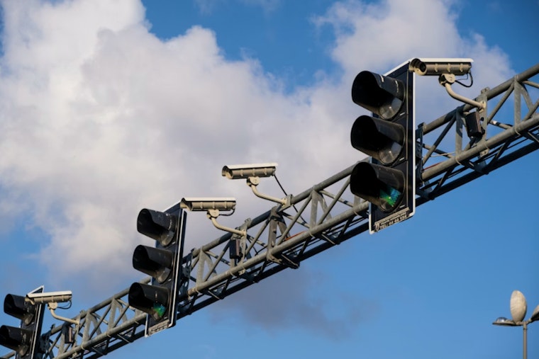 Houston Greenlights Ai Traffic Cams By Nrg As Neighbors Cry Big Brother