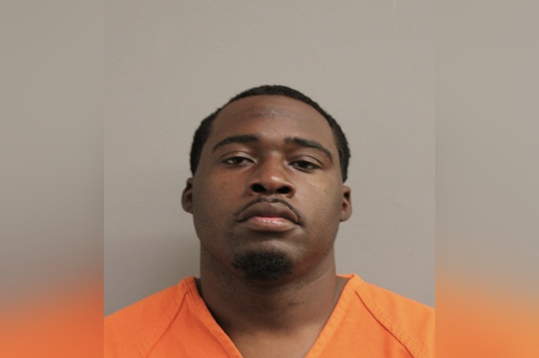 Houston Hit-and-Run Chase Ends With Cops Finding Rifle in Suspect's Car