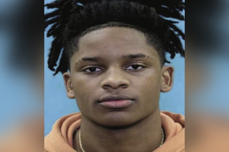 Houston Parent Walks In on 21-Year-Old With Teen, Manhunt Underway