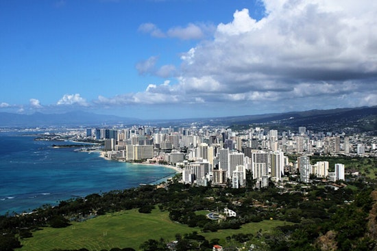 HTA Eyes North Shore Park-And-Ride To Tackle Tourist Gridlock