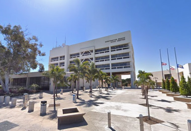 Huntington Beach Split Over $720K Rebranding Contract