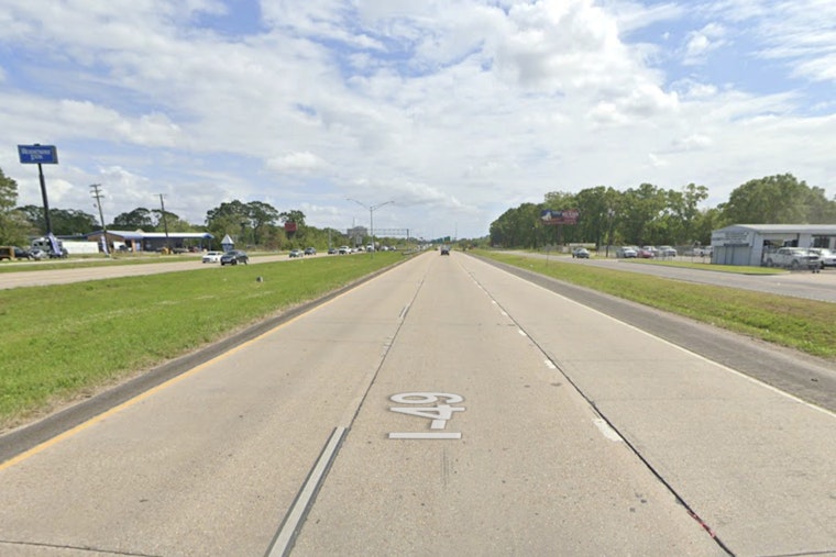 I-49 Chaos As Overturned Ambulance Paralyzes Pont Des Mouton Traffic