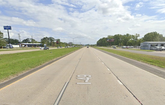 I-49 Chaos As Overturned Ambulance Paralyzes Pont Des Mouton Traffic