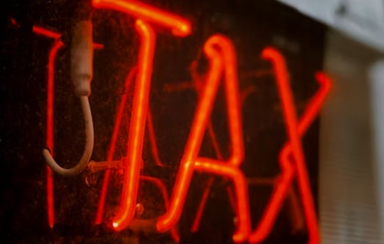 Illinois 4% Short‑Term Rental Tax Proposed For Affordable Housing