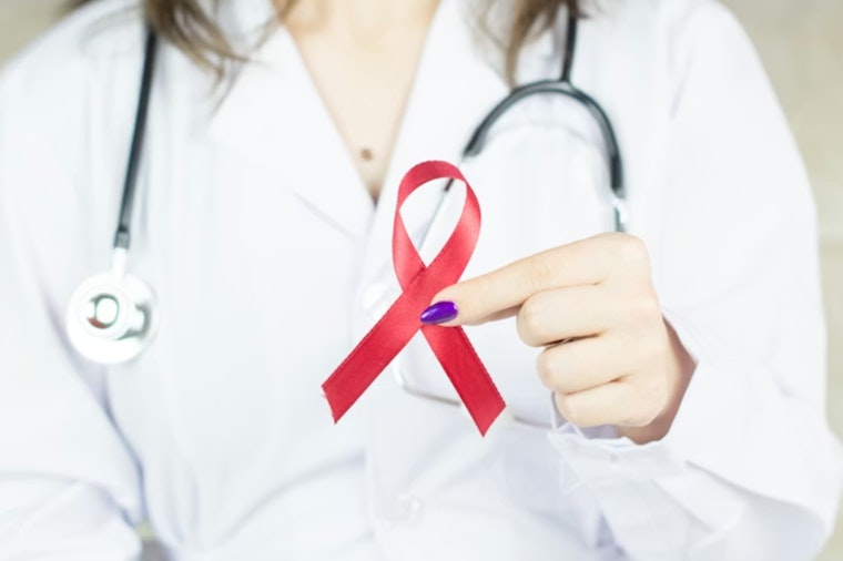Illinois Groups Demand $6.5M As Federal Cuts Threaten HIV Care