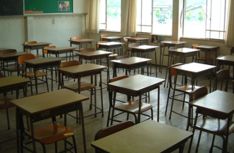 Illinois Schools Warn After Surge Of 'Kill Yourself' Messages