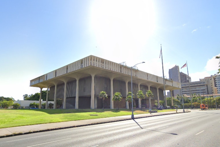 Investors Swarm Hawaiʻi’s $1.94 Billion Bond Bonanza