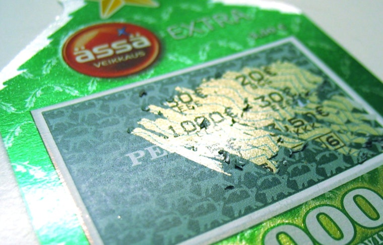 Island Lake Man Wins $1M On Millionaire Club Scratch-Off