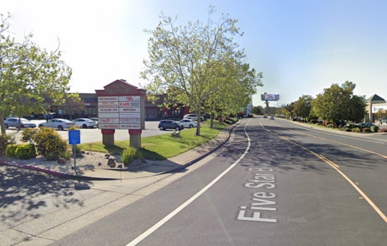 Istanbul Eats Heat Up Rocklin’s Five Star Boulevard