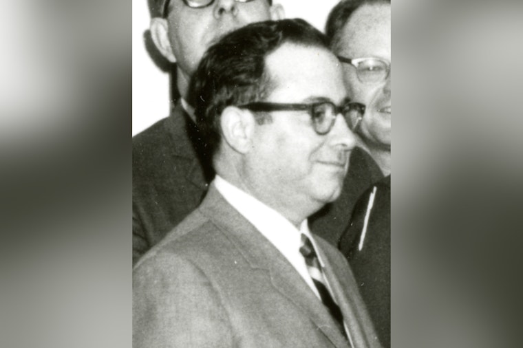 Jersey Media Kingpin Donald Newhouse, Power Behind Condé Nast, Dead at 96