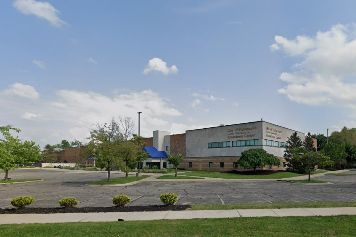 Kalamazoo Cop Snags Baby Hurled From Burning Apartment