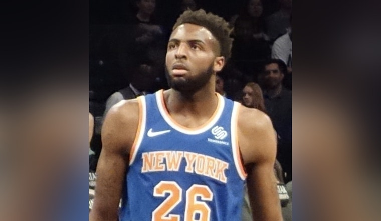 Knicks Rocked as Mitchell Robinson Breaks Pinky on Eve of Finals