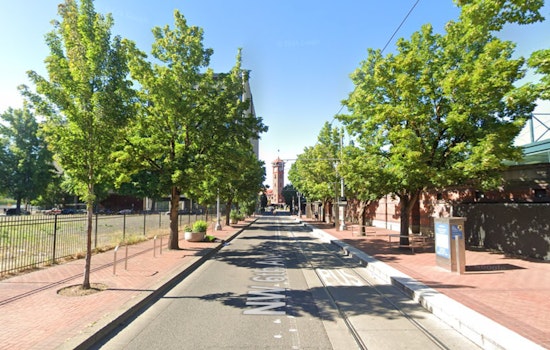 Knife Brawl Rocks NW Portland, Woman Nabbed After Man Slashed
