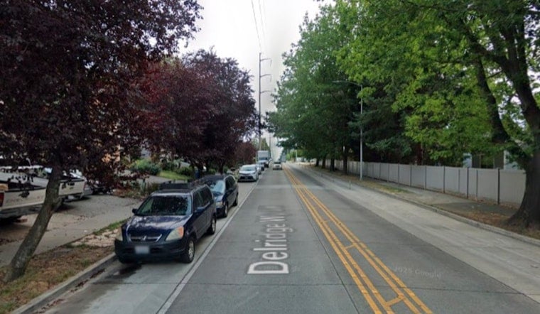 Knife Scare on Delridge as Police Surround West Seattle Home
