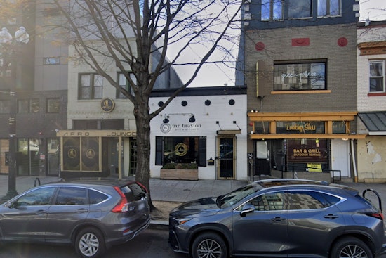 Kuro Turns Park View Into A Vinyl Hideaway With Japanese Whiskies
