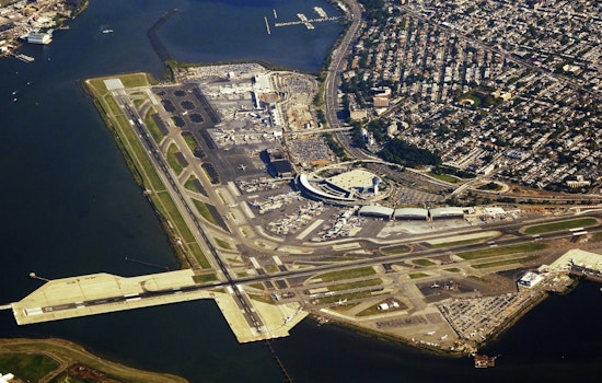 LaGuardia Sinkhole Chaos as Runway Shuts Before Memorial Day Crush