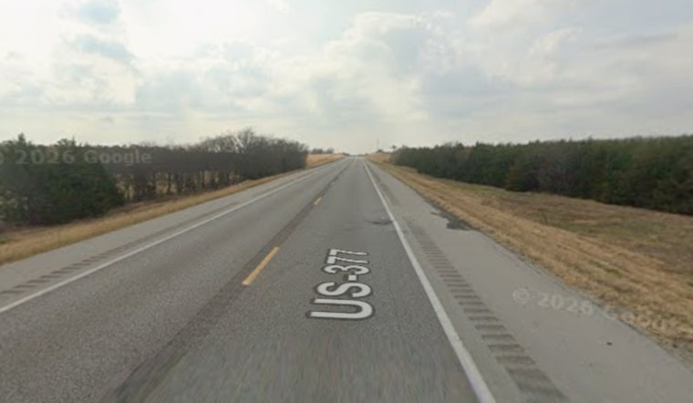Lake Texoma Highway Becomes Surprise Delivery Room For Texas Twin Mom
