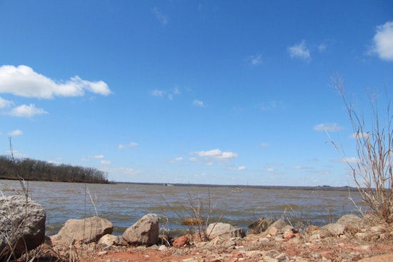 Lake Thunderbird Horror As Search Suspended For Missing Swimmer Near Norman