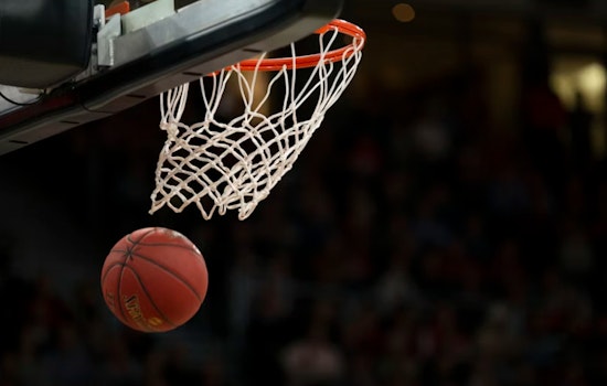 Lakers Fall 131-108 to Thunder, Face Elimination Monday