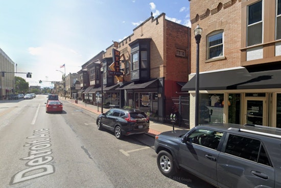 Lakewood 'Speed Trap' Bar Lets You Drink, Dine And Drive Like A Pro