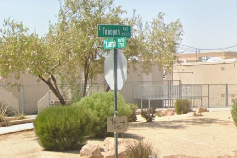Lamb Boulevard Horror as Pedestrian Is Struck and Killed at Tonopah