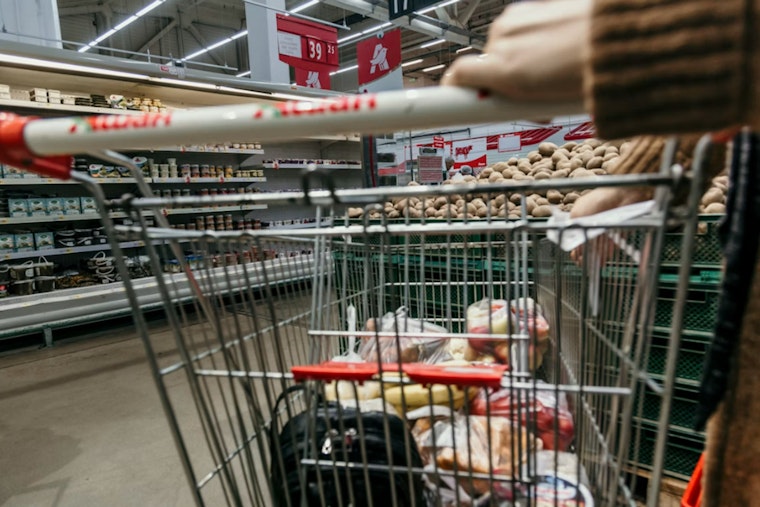 Las Vegas Fridge Shock As Families Get Hit With Some Of Nation’s Priciest Grocery Bills
