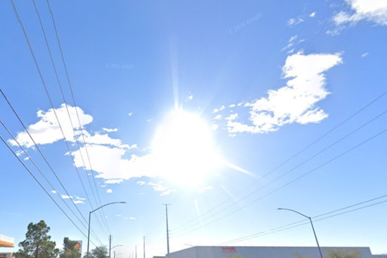 Las Vegas Wakes To Whipping Winds And Early Holiday Heat