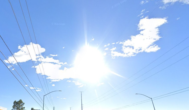 Las Vegas Wakes To Whipping Winds And Early Holiday Heat
