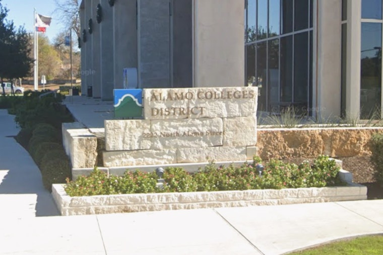 Last-Minute Library Poll Shakeup Rattles Tight Alamo Colleges Runoff