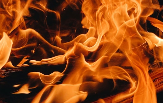 Late-Night Fire Frenzy Hits SouthPark Block as 60 Firefighters Rush In