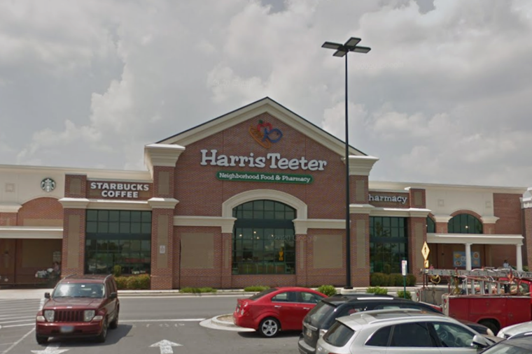 Laurel Towne Centre Online Sale Meet-Up Explodes In Gunfire, Two Wounded
