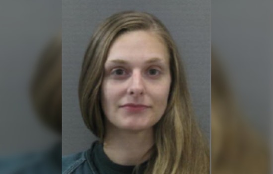 Leah Peterson Wanted In Carver County Alert