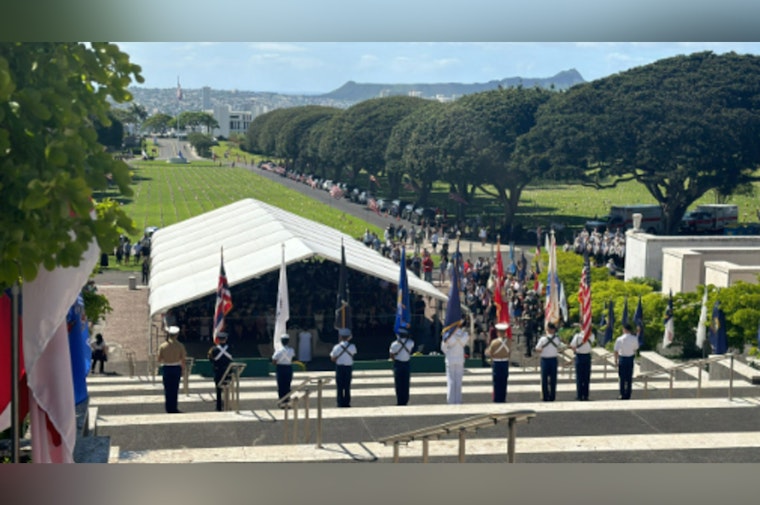 Lei Frenzy As Honolulu Races To Honor 38,000 Punchbowl Graves