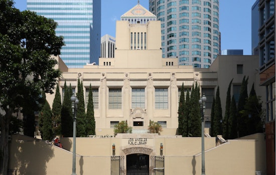 Library Meltdowns Across L.A. Ignite City Hall Clash Over Safety Policies