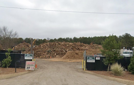Lithonia Lumber Yard Blaze Smolders 24 Hours, Chokes DeKalb Neighborhoods