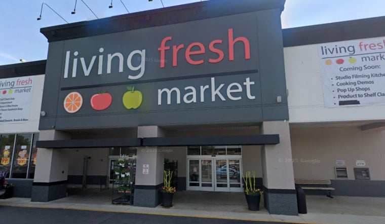Living Fresh Market Hot Bar Shifts Shopping In Forest Park