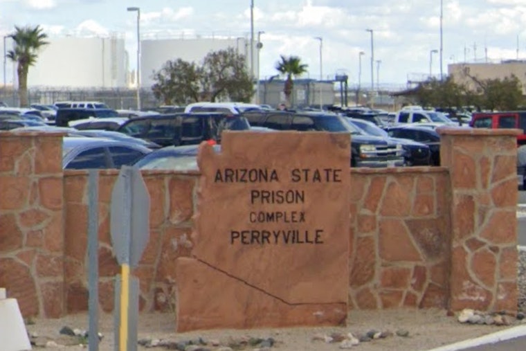 Locked Gate Chaos at Perryville Women's Prison as Inmate Dies After Apparent Hanging