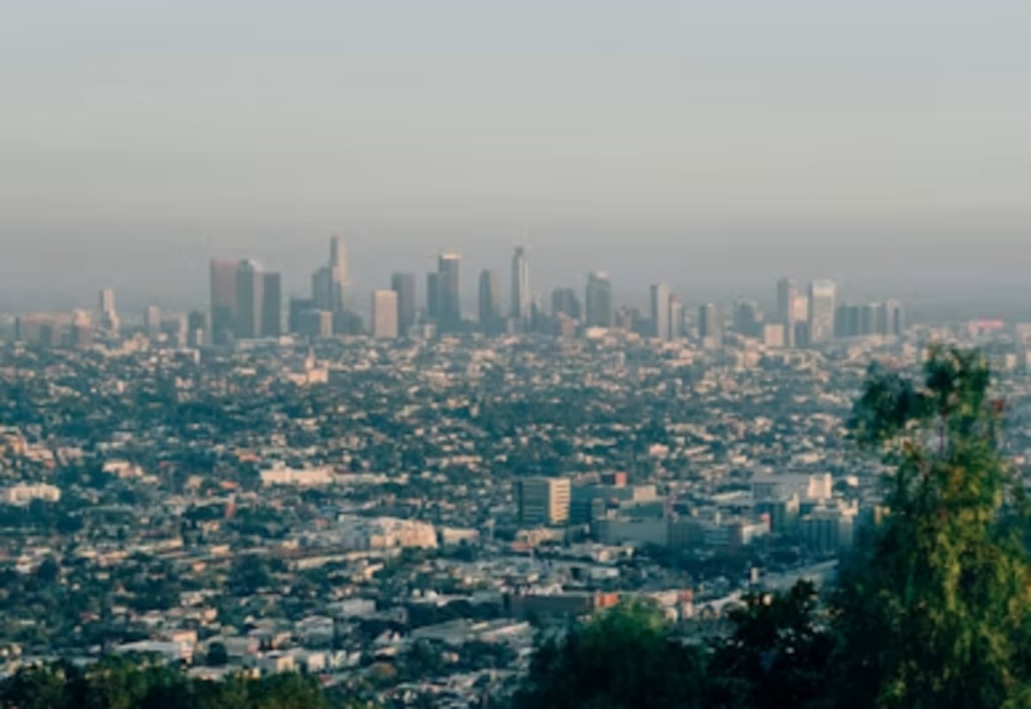 Los Angeles Warms Up After Memorial Day Gloom Amid Stronger Winds