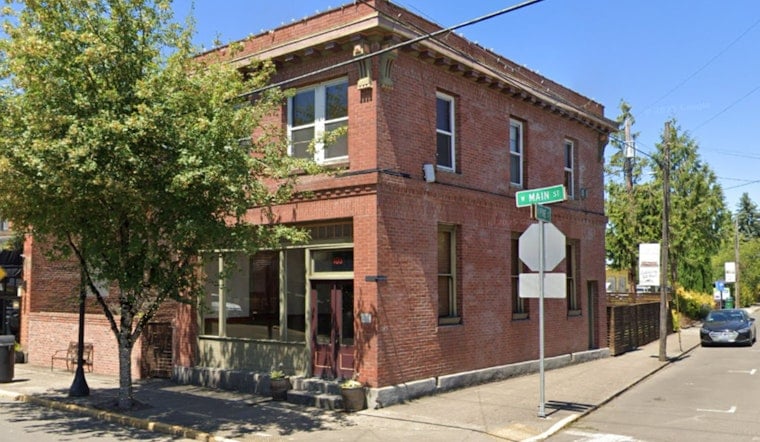 Lucky Duck Lands on Carlton Main Street, Turns Old Bank into Carb Vault