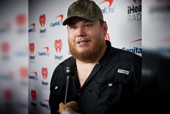 Luke Combs Invades OU Campus For Massive Saturday Night Throwdown