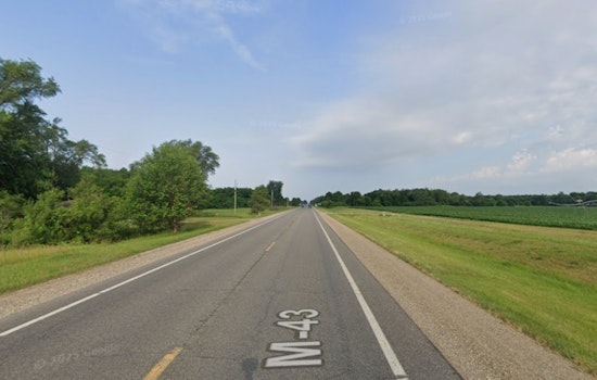 M-43 Horror Near Paw Paw as Sunday Crash Kills Motorcyclist